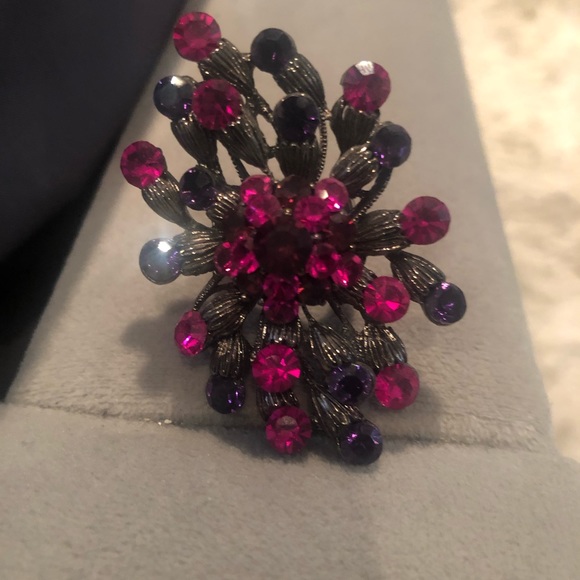 Ring - Picture 2 of 4